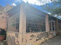 Maison de campagne à Pinoso avec 2 chambres troglodytes in Inland Villas Spain