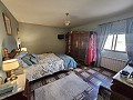 Hervorragendes, hochwertiges 5-Schlafzimmer-Haus mit eingezäuntem Bereich in Inland Villas Spain