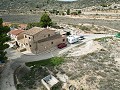 Hervorragendes, hochwertiges 5-Schlafzimmer-Haus mit eingezäuntem Bereich in Inland Villas Spain