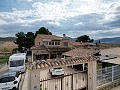 Excelente casa de 5 dormitorios de alta calidad con espacio cercado. in Inland Villas Spain