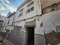 Salle comble pour la réforme à Monovar in Inland Villas Spain