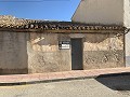 Stadthaus zum Renovieren mit Garten in Inland Villas Spain