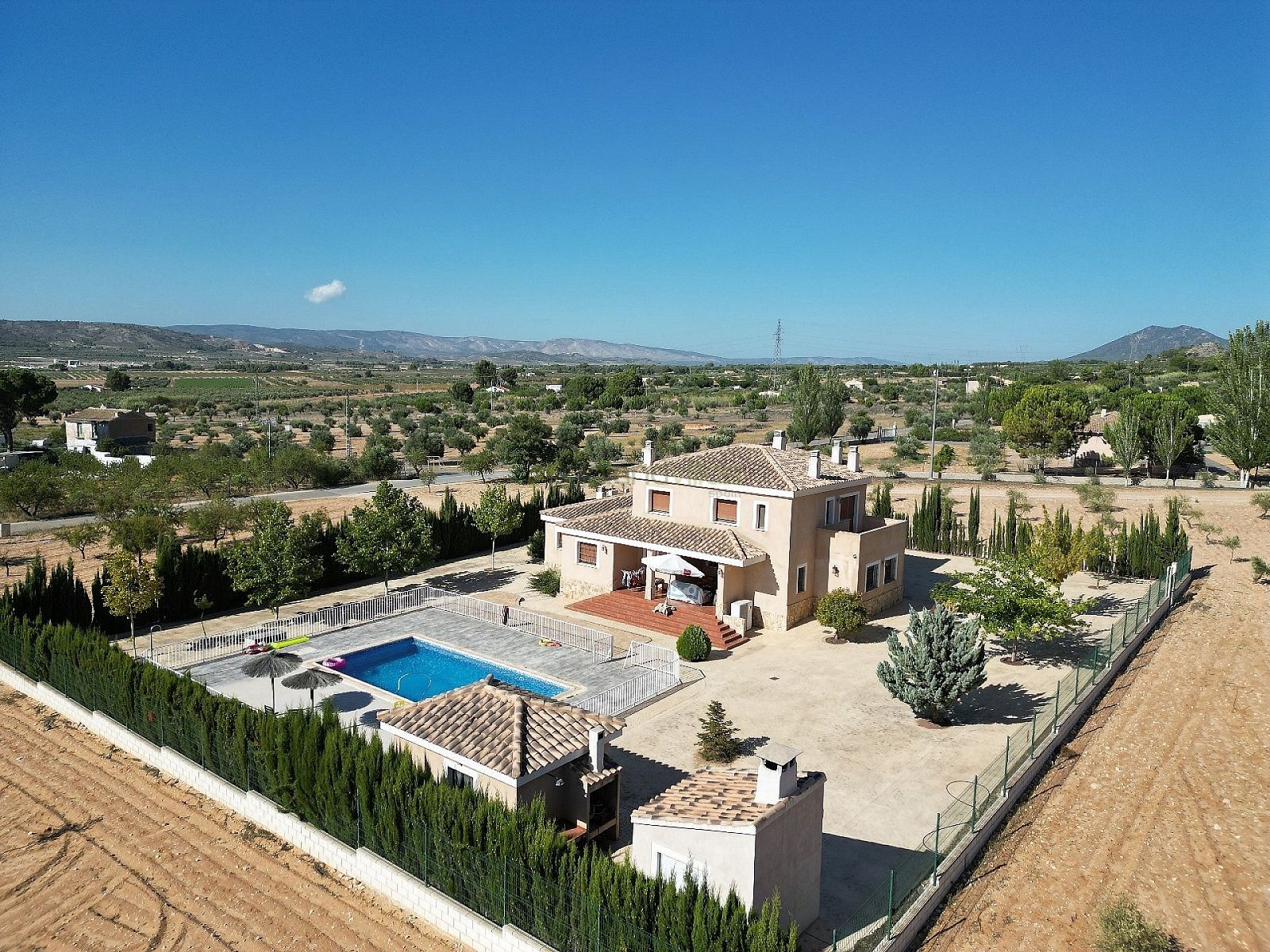 Chalet independiente en Villena - Reventa - Inland Villas Spain