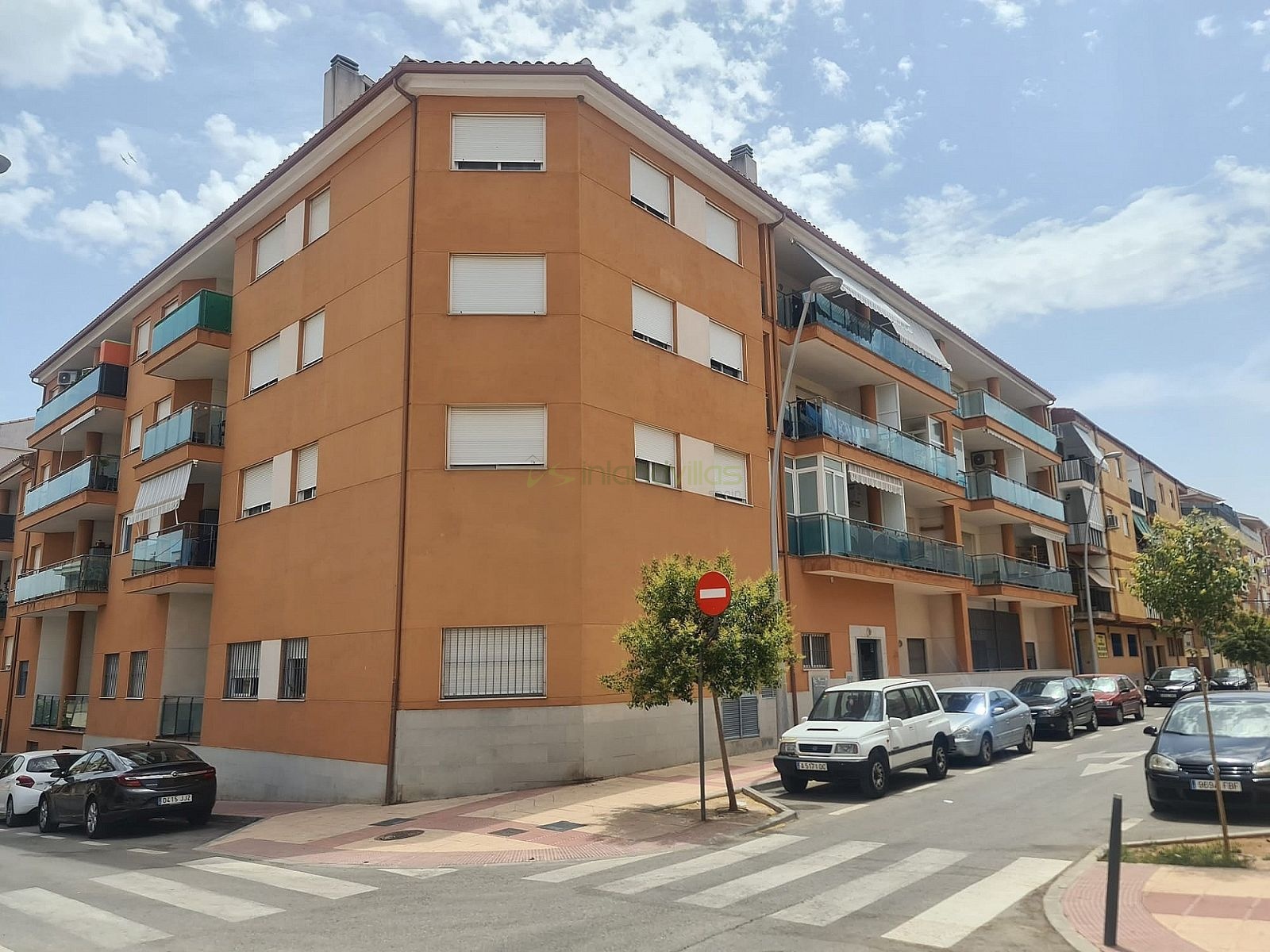 Local comercial en Sax - Reventa - Inland Villas Spain